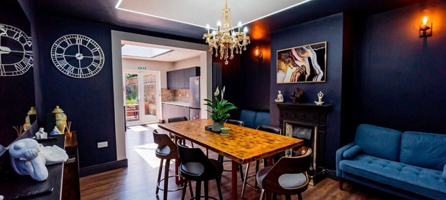 London Heathrow Home-A Brand new 6 bed house