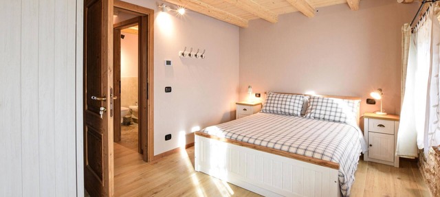 Look forward to a wonderful break from everyday life in this comfortable vacation apartment.