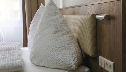 LOOK Hotel & Rooms