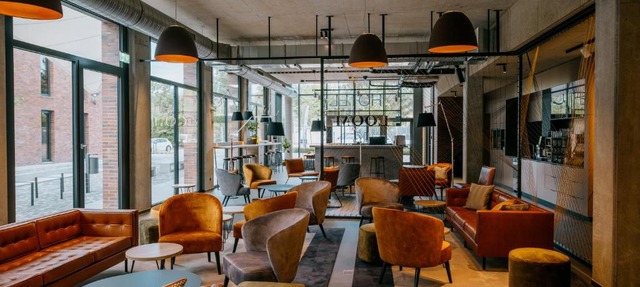 LOOM Hotel & Skybar