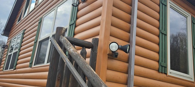 Lovely and rustic 3-bedroom cabin in Cairnbrook for a relaxing getaway