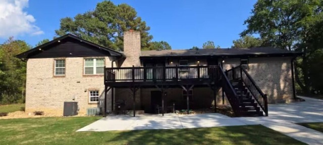 Lower-level modern vacay getaway 2bdrm 2bth.