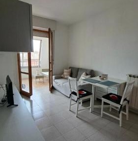 Luna Apartment vicino M2 e Forum Assago