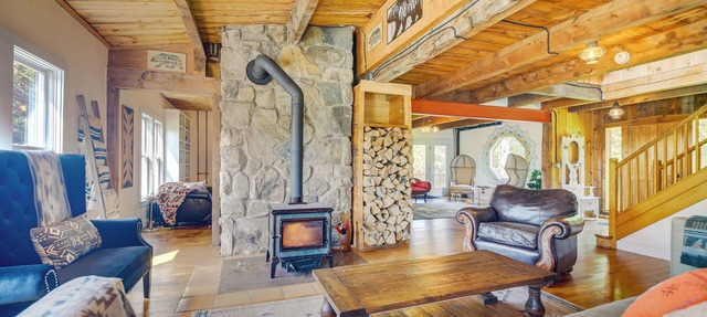 Luxe 14-Acre Vermont Countryside Lodge!