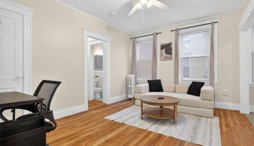 Luxe 1bd