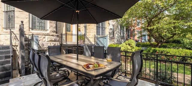 Luxe 7-BR Victorian Castle in the Nation's Capital