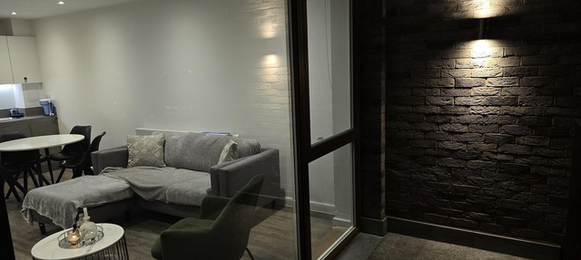 Luxurious 2-Bed Haven in the Heart of Barking