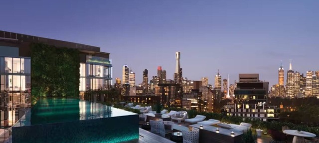 Luxury 2Bed 2Bath Apartment with Garden View, Gym, Pool, BBQ, Balcony Melbourne