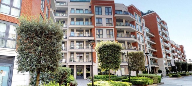 LUXURY 2Bed & 2Bath Apartment Next to London Museum