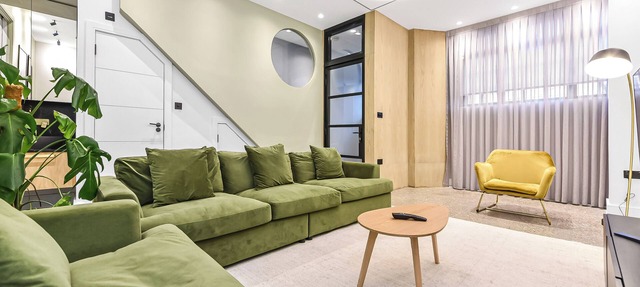 Luxury Abode: 5-Bed Haven Ideal for Big Groups!