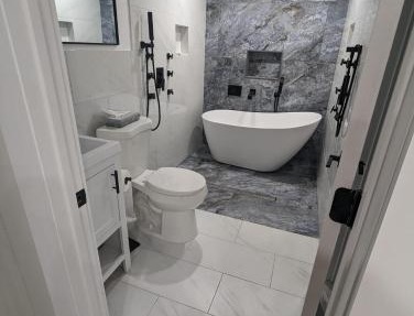 Luxury Apt