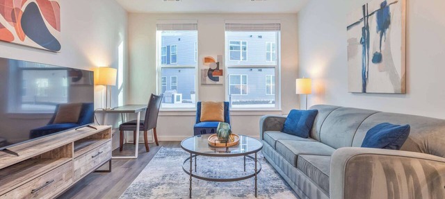 Luxury Apt with Rooftop Terrace and Pool