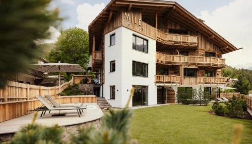 Luxury Chalet Milé