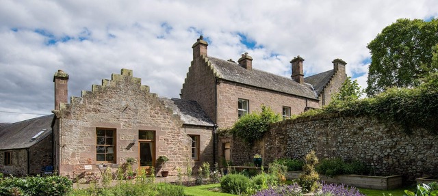 Luxury Cottage set in a Peaceful Setting in Heart of the Scottish Borders