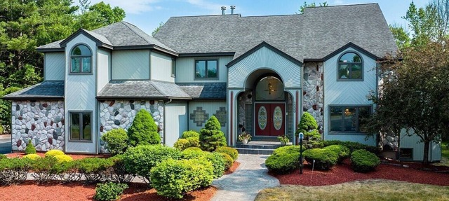 Luxury Mansion Rentals in Niskayuna, NY USA