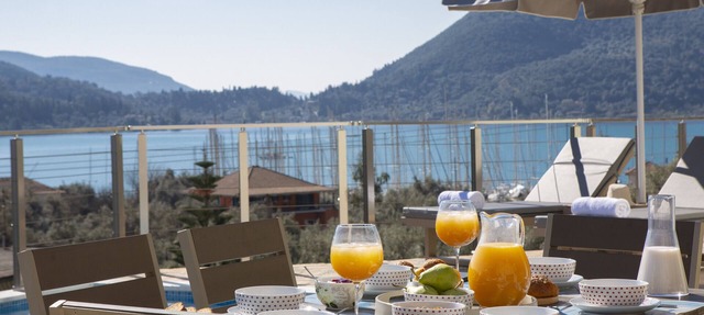 Luxury Villa Crystal with a beautiful view of Vlicho Bay!