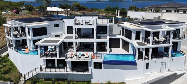 Luxury Villa in Cabrita Point- Christmas Cove Villa with Pickleball & Basketball