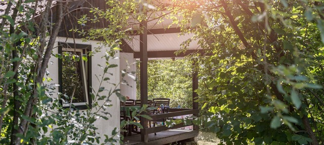 Luxury Villa with Fireplace near Reservoir in Nordeifel