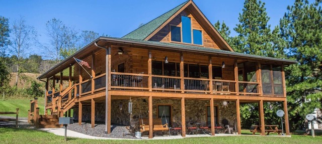 Luxury Waterfront/Sauna on New River! 2BS6