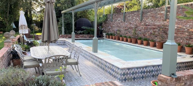 Lyndhurst - Victorian villa with heated pool