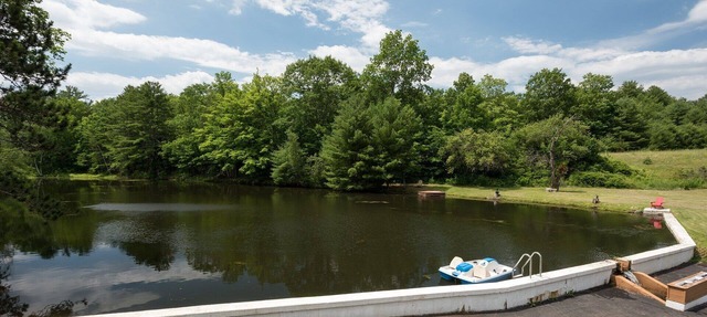 Mandeville Manor, “Upscale Country Living”