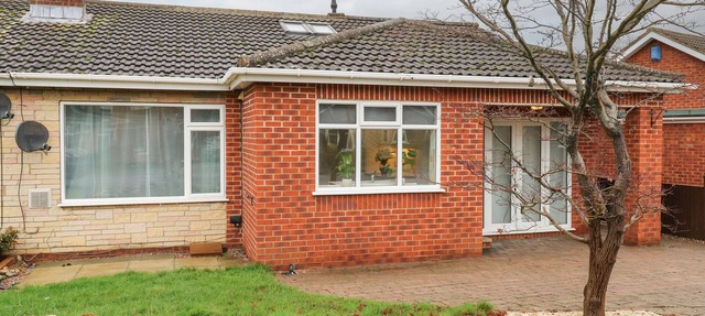 MAPLE HOUSE, romantic, character holiday cottage in Church Fenton