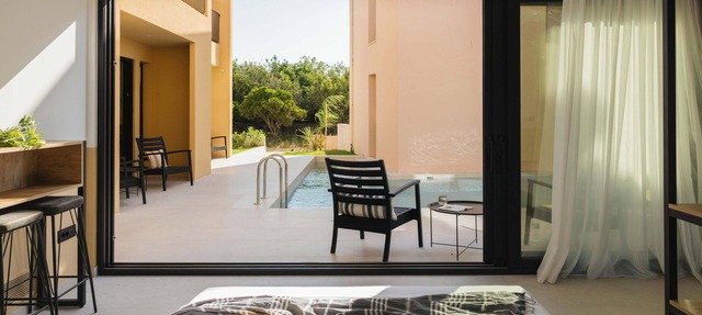 Marea Suites