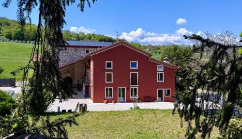 MASARI ALLA CASA ROSSA Vineyard guest house