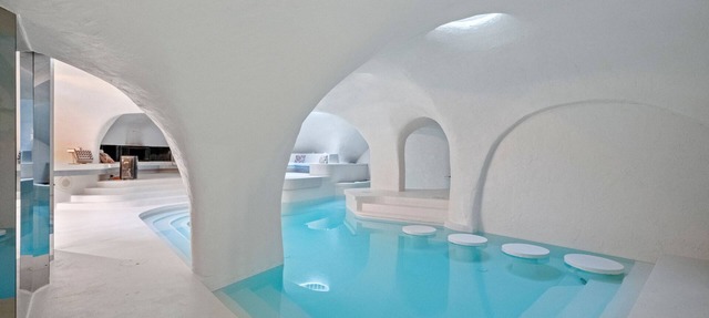 Massive Home w/Sauna, Pool, Hot Tub