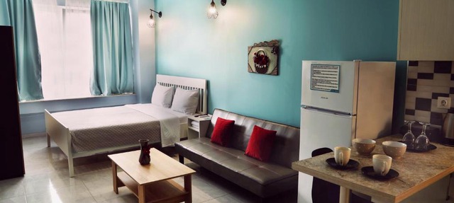 Menta Studios, next to metro station, smart tv