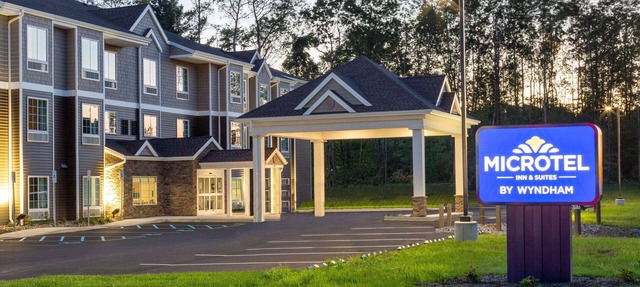 Microtel Inn & Suites by Wyndham Amsterdam