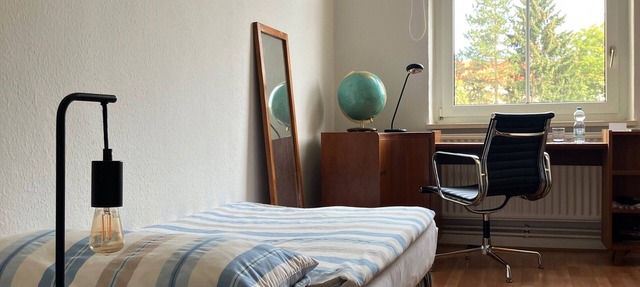 Mid-Century Style Trade Fair Room in Hannover