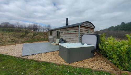 Middlehead Huts