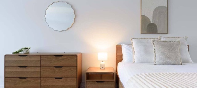 Minimalist Studio Near Burnie | Clean & Cozy