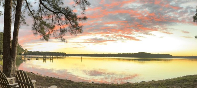 Minutes from Downtown St. Michaels | Private Boat Ramp | Dock