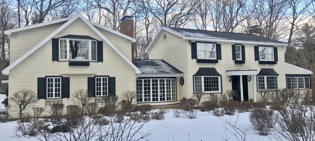 Minutes from Manchester Village/Center; near Stratton and Bromley Mtns