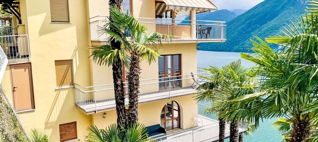 Miralago by Interhome