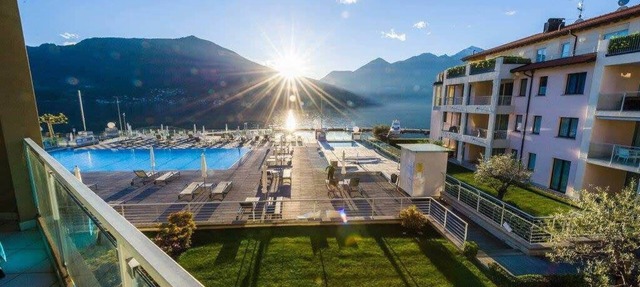 Modern Italian Lakes apartment with pool