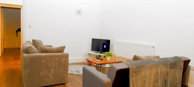 Modern 2 Bed Flat Crouch Hill N19