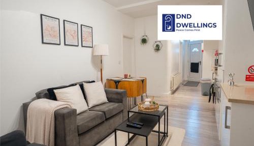 Modern 3 Bed Flat - 3 En-Suites - Parking - near Wembley