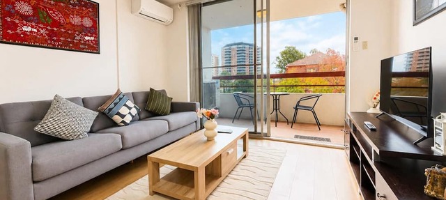 Modern 3BDR Apt in the Heart of Strathfield