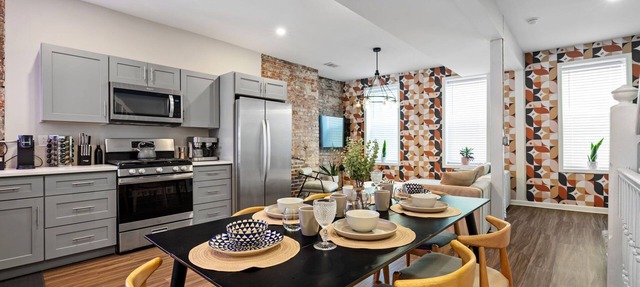 Modern 3BR, 2BA Home: 2 King Beds, Off Street Parking; Near Downtown Pittsburgh