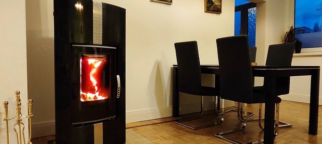 Modern apartment with fireplace, e-charging station and free parking space