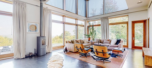 Modern architectural gem with stunning mountain view, wood stove & firepit