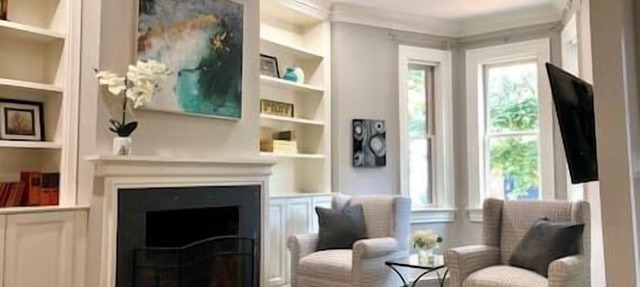 Modern Classic Victorian | US Capitol 5 Blocks