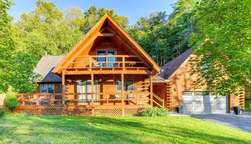 Modern Comforts Classic Cabin- Family&Fish Escape!