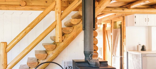Modern-Cozy LOG CABIN near La Pine state park