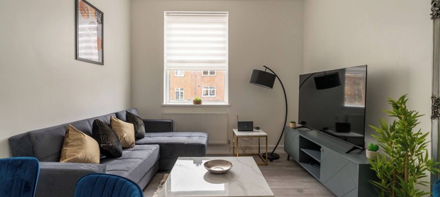 Modern Flat in Waterloo