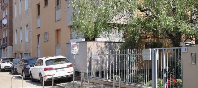 Modern Flat with Private Garden