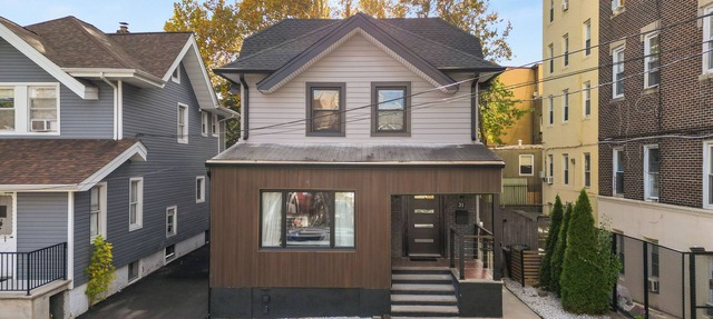 Modern Full Holiday Home 5BR/3BR 10 Mins NYC Patio Yard & Parking